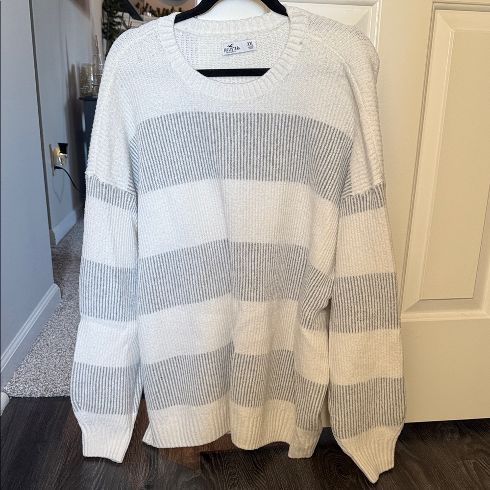 Hollister Crewneck Sweater Gray and White Stripes